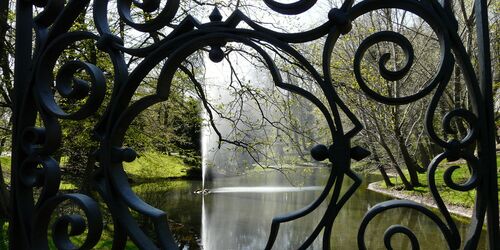 Schwanenbrücke im Lennépark in Frankfurt (Oder), Foto: Peter Gudlowski