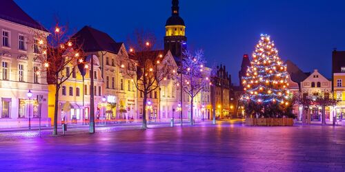 Advent in Cottbus: Altmarkt und Oberkirche St. Nikolai, Foto: Andreas Franke, Lizenz: CMT Cottbus