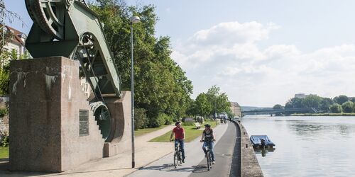 Von Schweinfurt zur Volkacher Mainschleife