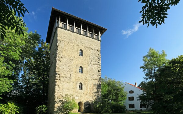 Burgruine Burg Kemnat, Kaufbeuren, der Römerturm, Foto: Uwe Miethe