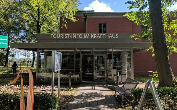 Touristinformation im Krafthaus am Schiffshebewerk Niederfinow, Foto: TAB