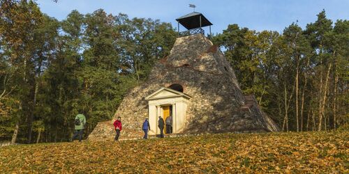Pyramide Garzau, Foto: TMB-Fotoarchiv/Steffen Lehmann