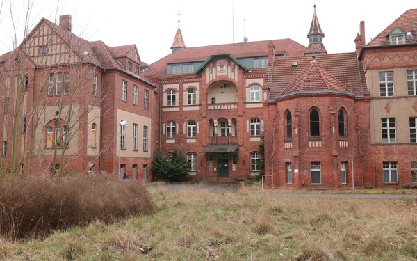 Ehemaliges Klinikum Kolkwitz, Foto: Gemeinde Kolkwitz, Lizenz: Gemeinde Kolkwitz
