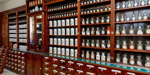 Brandenburgisches Apothekenmuseum in der Löwen-Apotheke Cottbus, Foto: Andreas Franke, Lizenz: CMT Cottbus